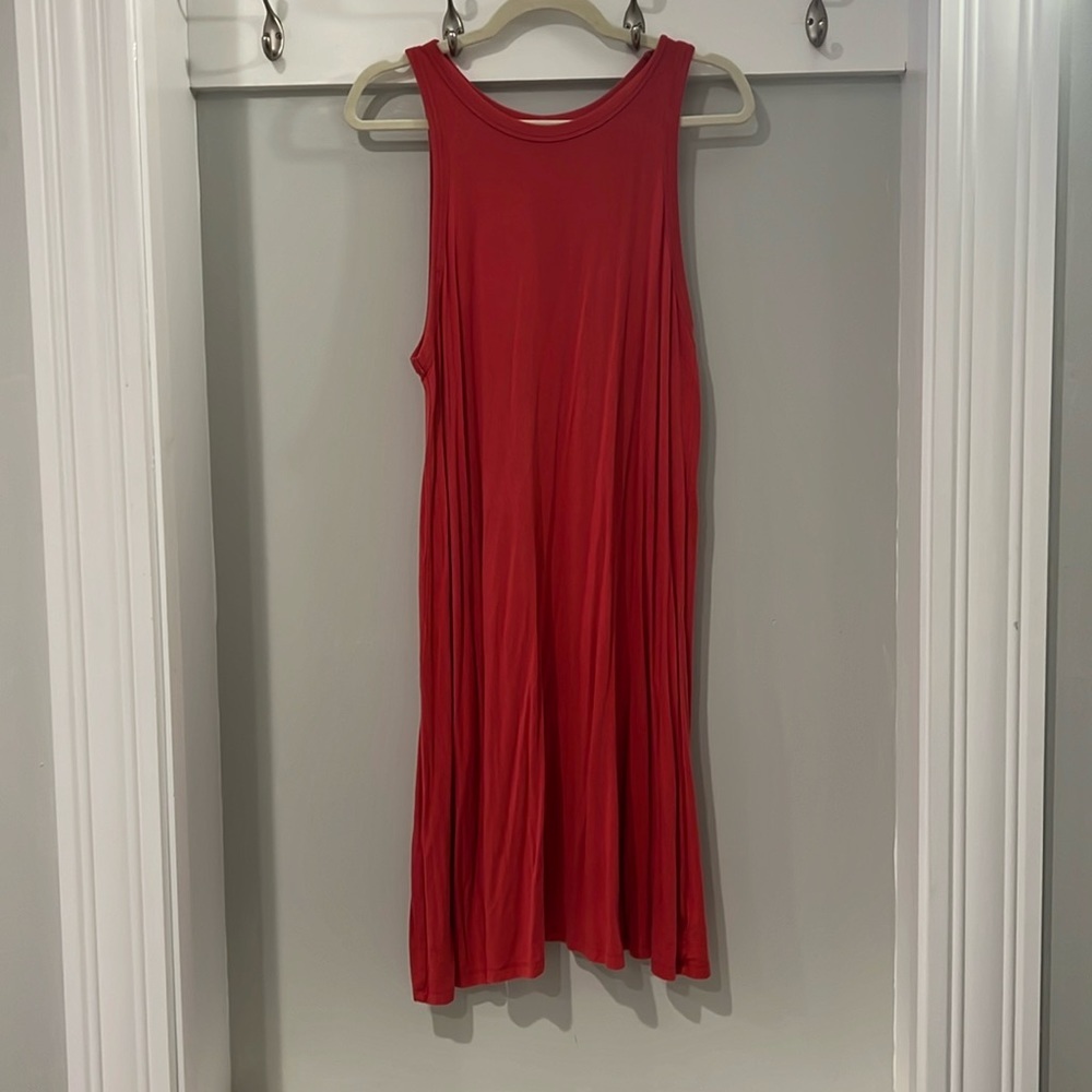 Sleeveless Coral T Shirt Dress